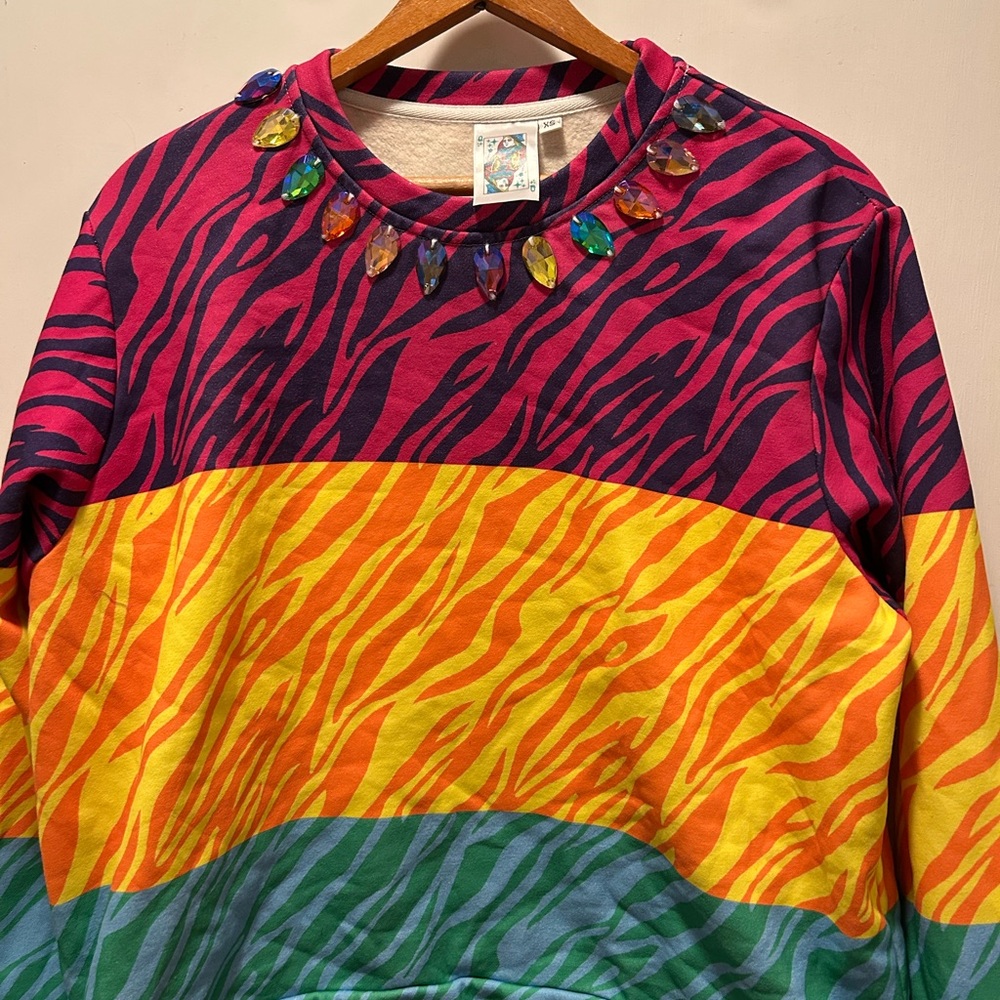QUEEN OF SPARKLES Pink and Orange Color Block Sweatshirt